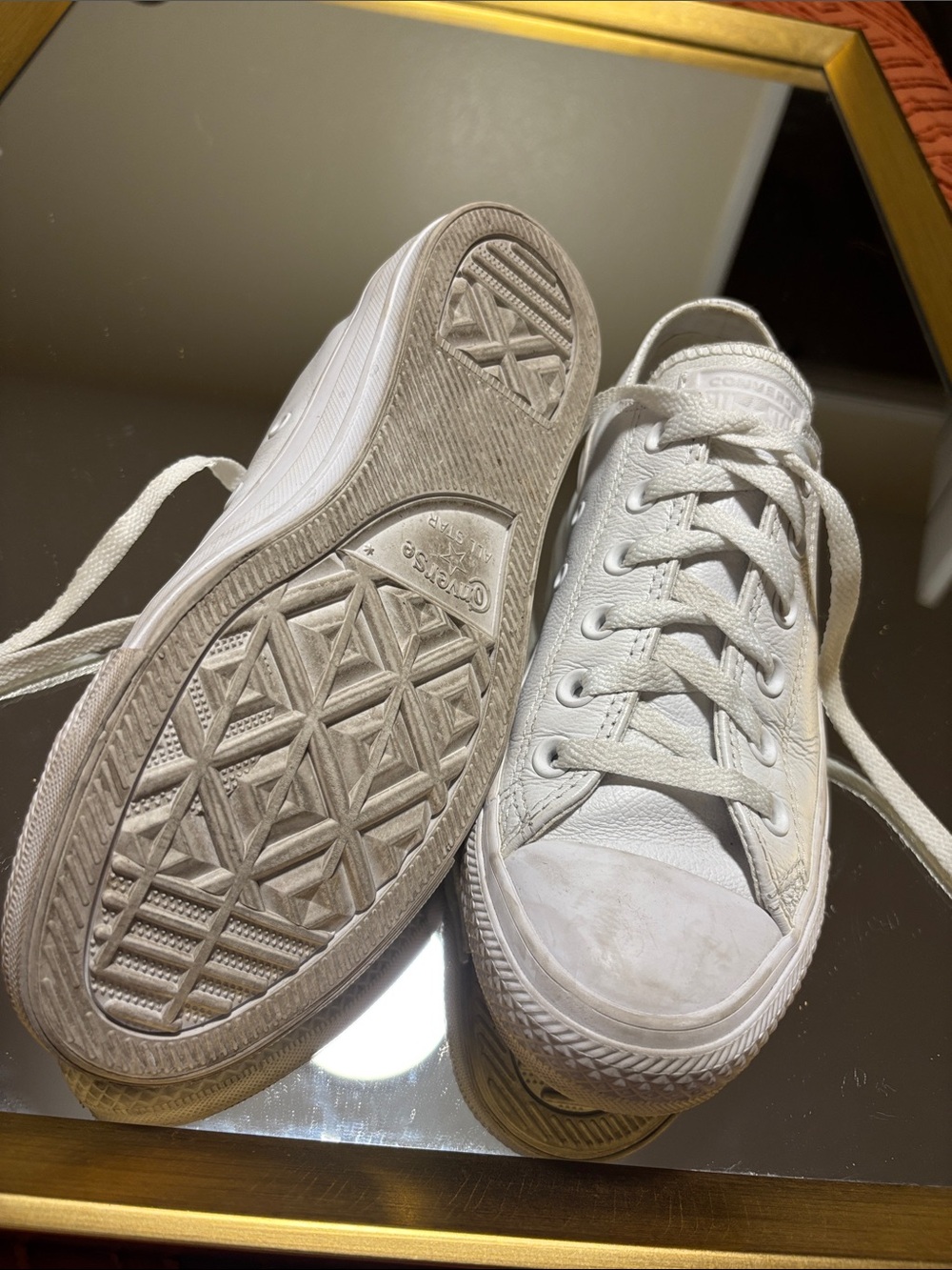Converse White Low Top Leather Sneakers - Picture 3 of 4